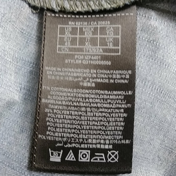 GUESS denim button down top - Picture 6 of 6